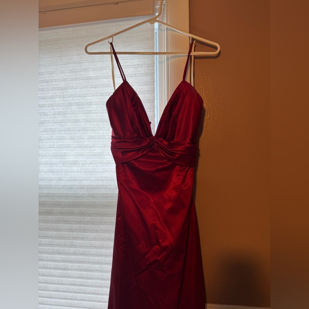 Aspeed Deep Red Backless Dress